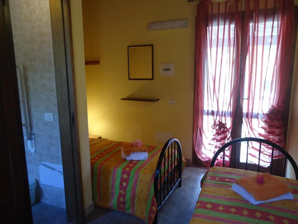 Nocleg ze śniadaniem Bed and Breakfast Sumindulau Torre delle Stelle
