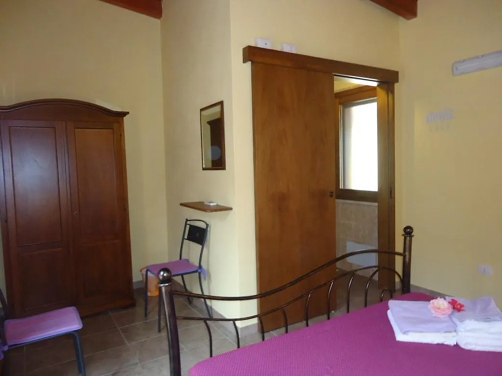 Bed and Breakfast Sumindulau Torre delle Stelle Nocleg ze śniadaniem
