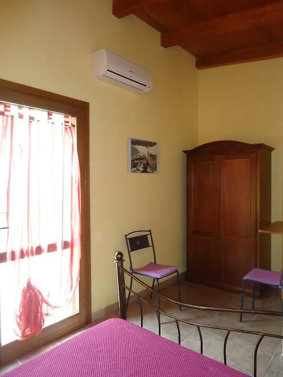 Bed and Breakfast Sumindulau Torre delle Stelle 3*,